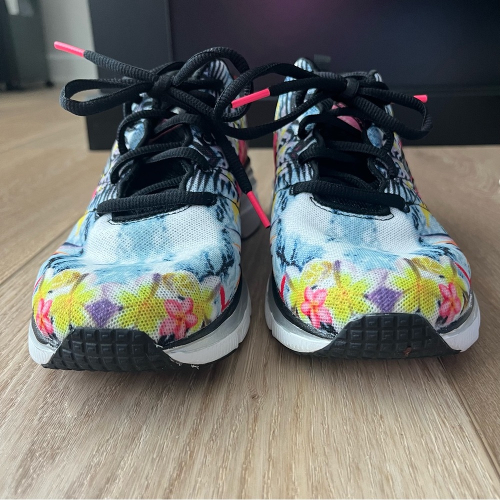 Skechers Tropical Floral Print Wedge Sneaker - Picture 6 of 9